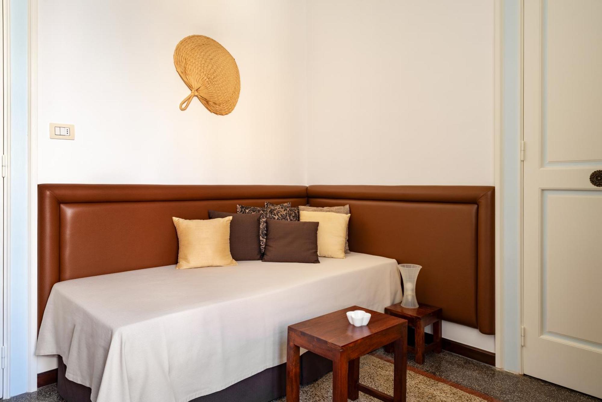Palazzo De Tomasi B&B 加利波利 外观 照片